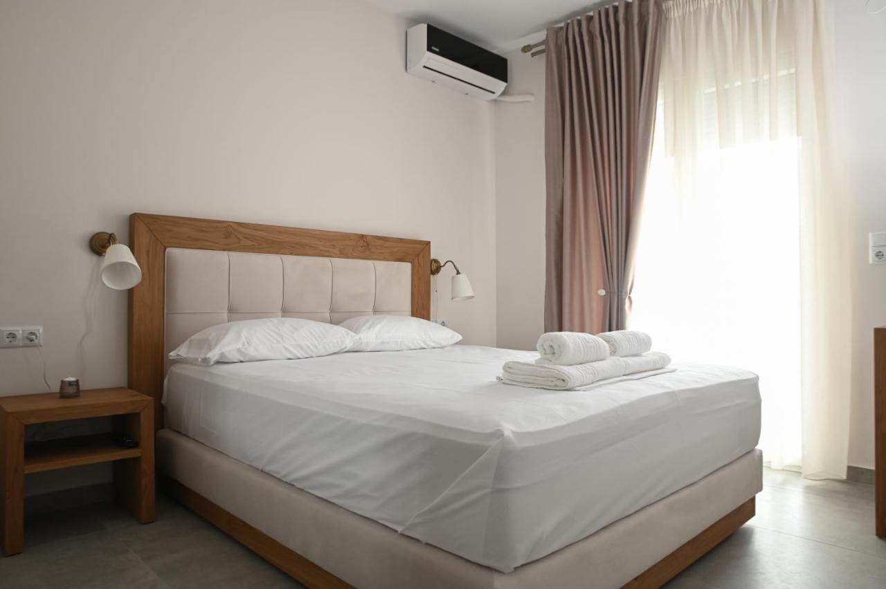 Faidra Apartments Néa Péramos Bagian luar foto