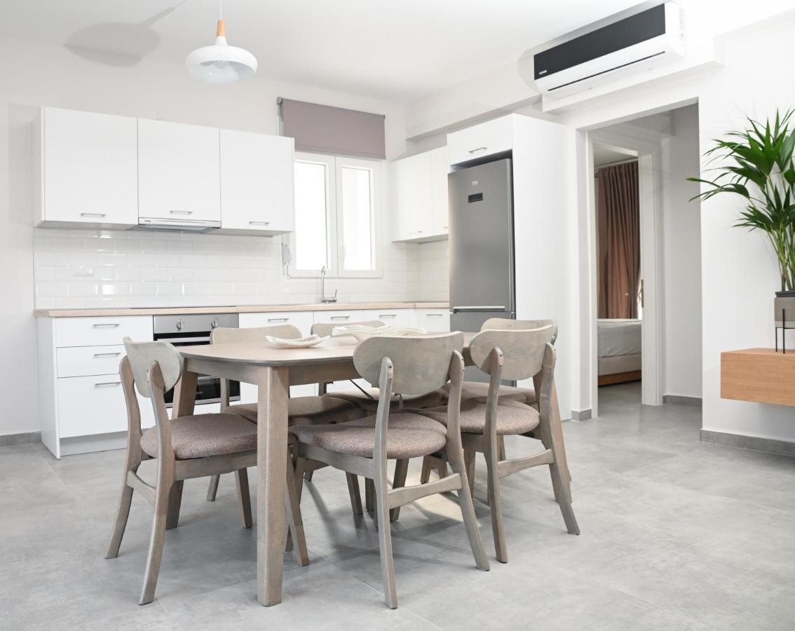 Faidra Apartments Néa Péramos Bagian luar foto