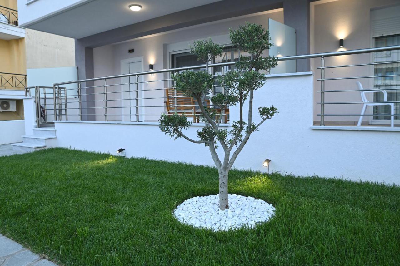 Faidra Apartments Néa Péramos Bagian luar foto