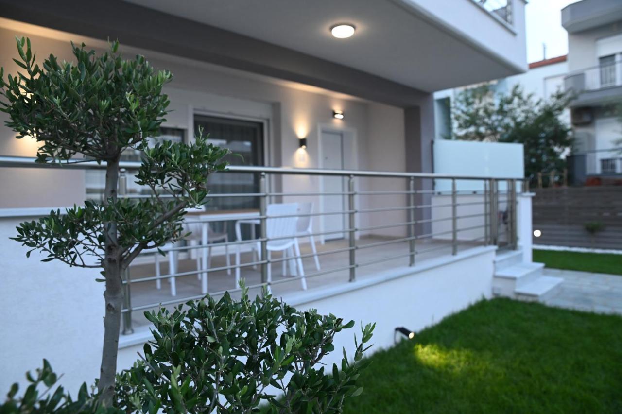 Faidra Apartments Néa Péramos Bagian luar foto